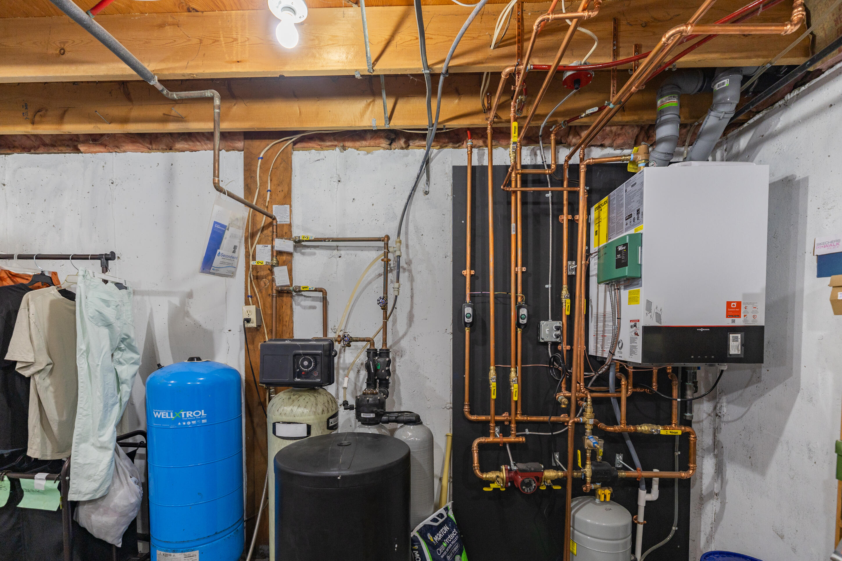 76 Punkintown Road Eliot, ME 03903 - Photo 65 of 75 IMG_0289-HDR