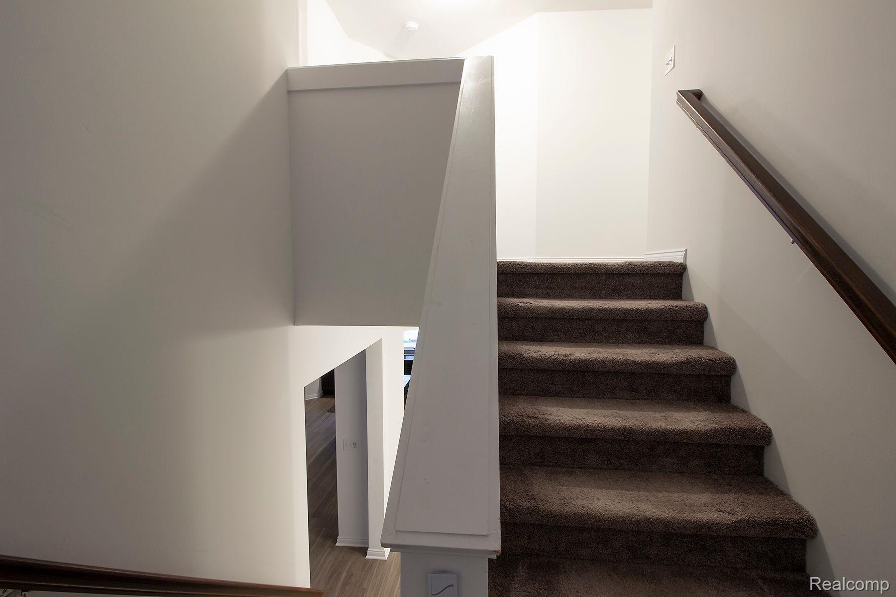 30738 Bradmore Road Warren, MI 48092 - Photo 11 of 33 Gallery Image 11