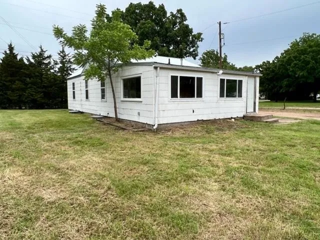 $115,000 | 927 West 47th Street South, Wichita, KS 67217