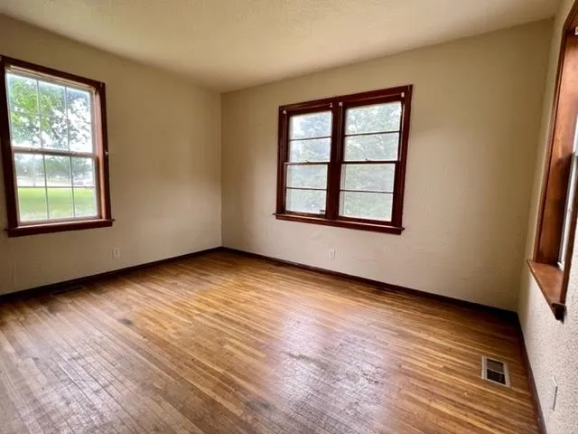 $115,000 | 927 West 47th Street South, Wichita, KS 67217