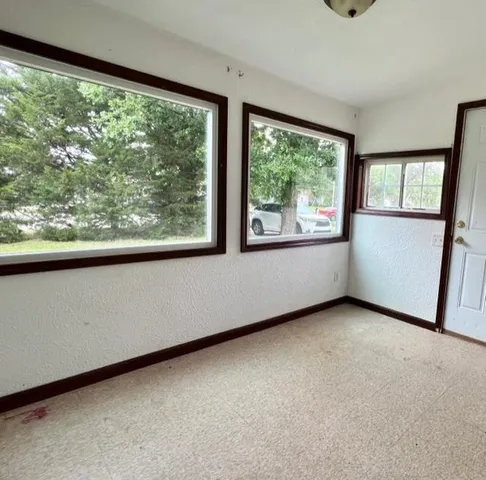 $115,000 | 927 West 47th Street South, Wichita, KS 67217