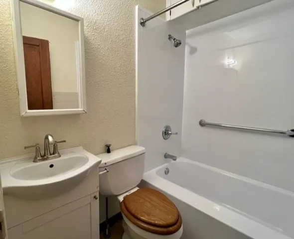 $115,000 | 927 West 47th Street South, Wichita, KS 67217