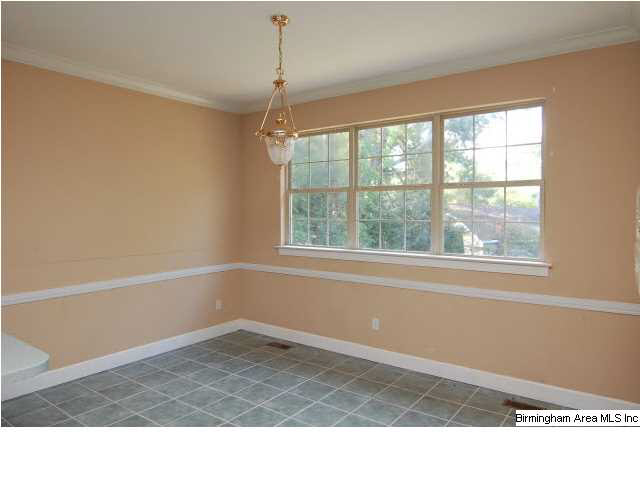 1820 Rafield Windham Place Birmingham, AL 35211 - Photo 7 of 11