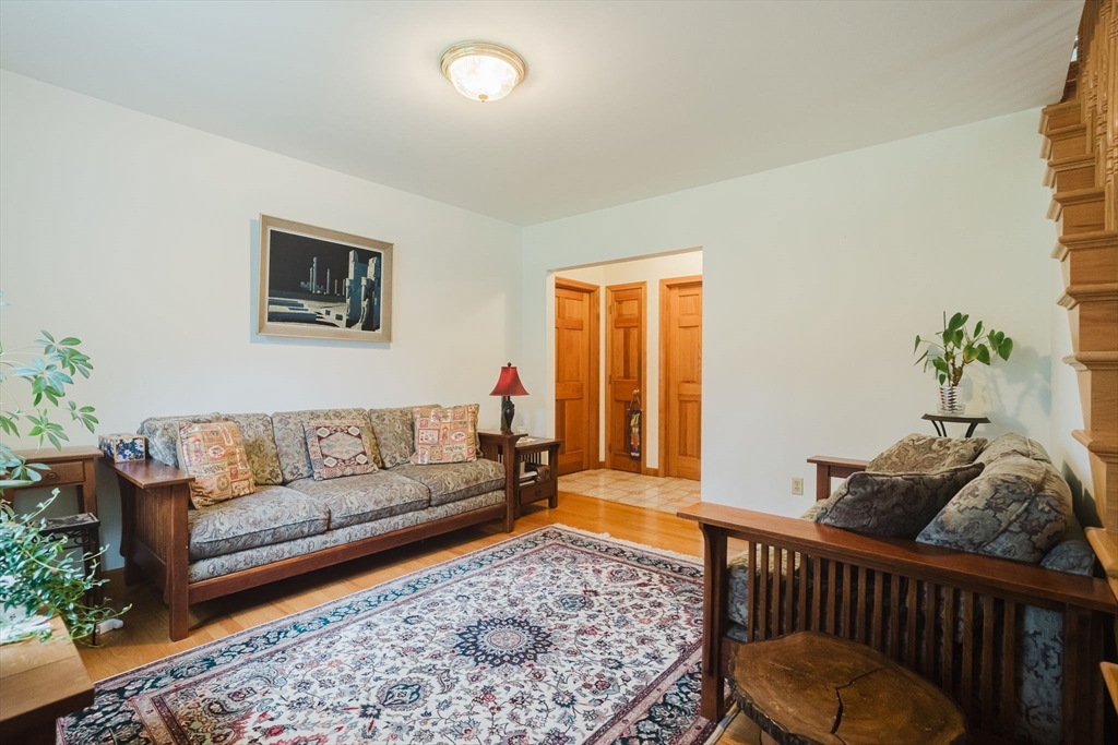16 Pine Hill Road Easthampton, MA 01027 - Photo 8 of 42 Gallery Image 8