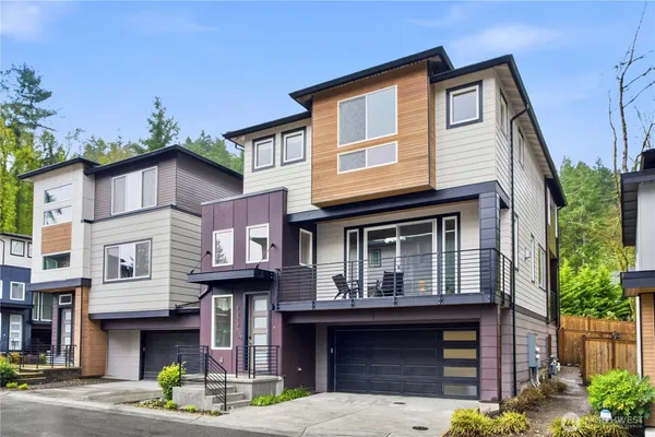 $1,399,000 | 8328 138th Avenue Southeast, Newcastle, WA 98059