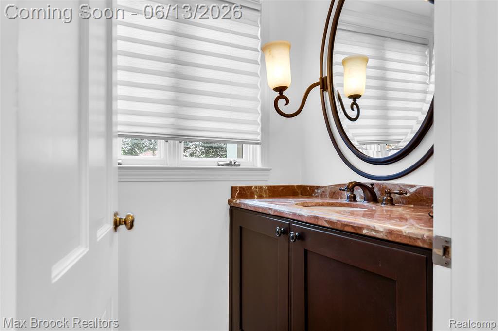 2620 Wendover Road Bloomfield Hills, MI 48302 - Photo 22 of 56