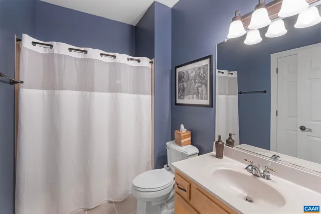 $975,000 | 2370 Walnut Ridge Lane, Charlottesville, VA 22911