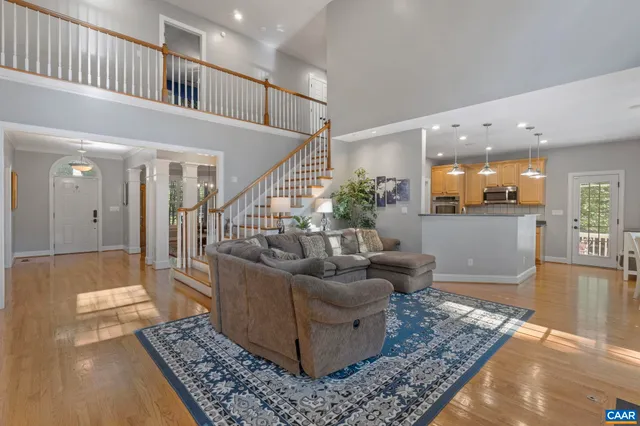$975,000 | 2370 Walnut Ridge Lane, Charlottesville, VA 22911