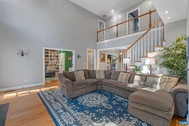 $975,000 | 2370 Walnut Ridge Lane, Charlottesville, VA 22911