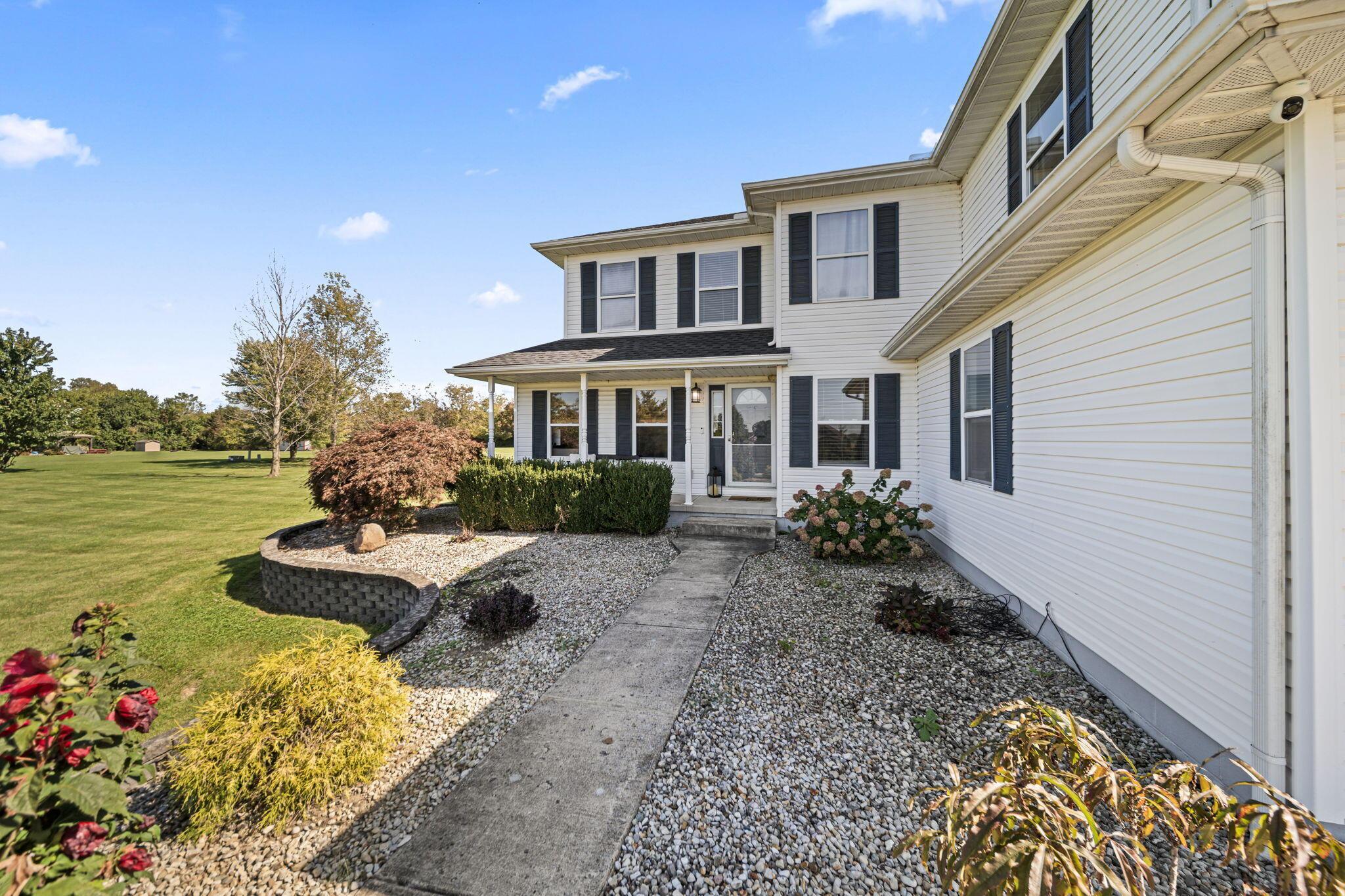 7-web-or-mls-A7401096