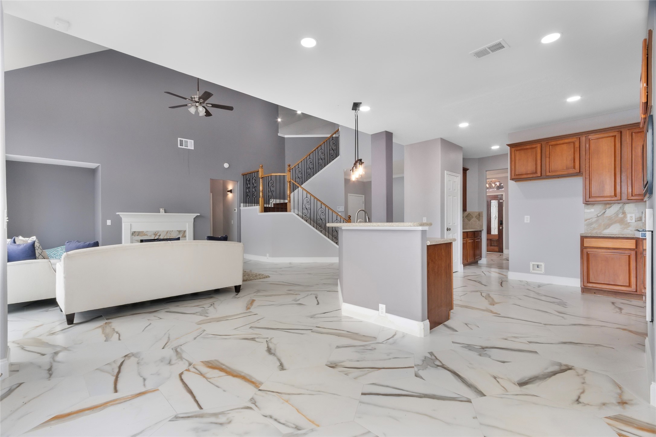 3011 Grand Lakeview Drive Spring, TX 77388 - Photo 13 of 35