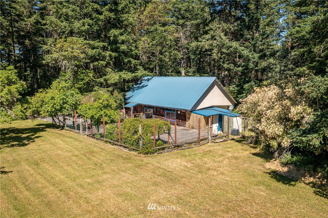 86 Center Road Lopez Island, WA 98261 - Photo 1 of 15