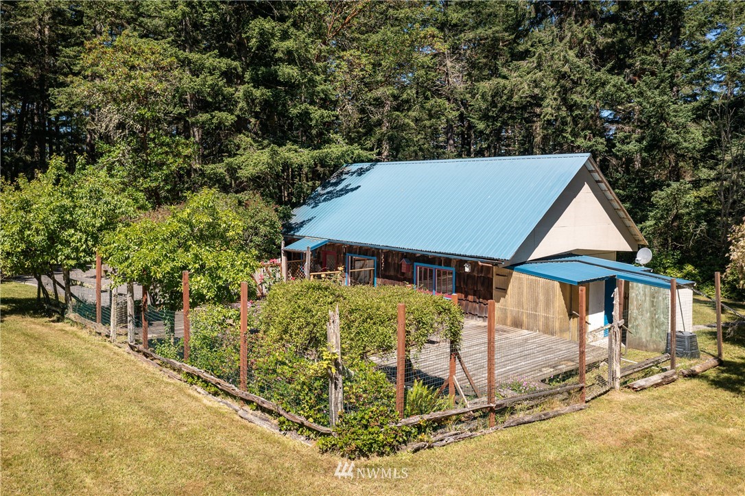 86 Center Road Lopez Island, WA 98261 - Photo 14 of 15