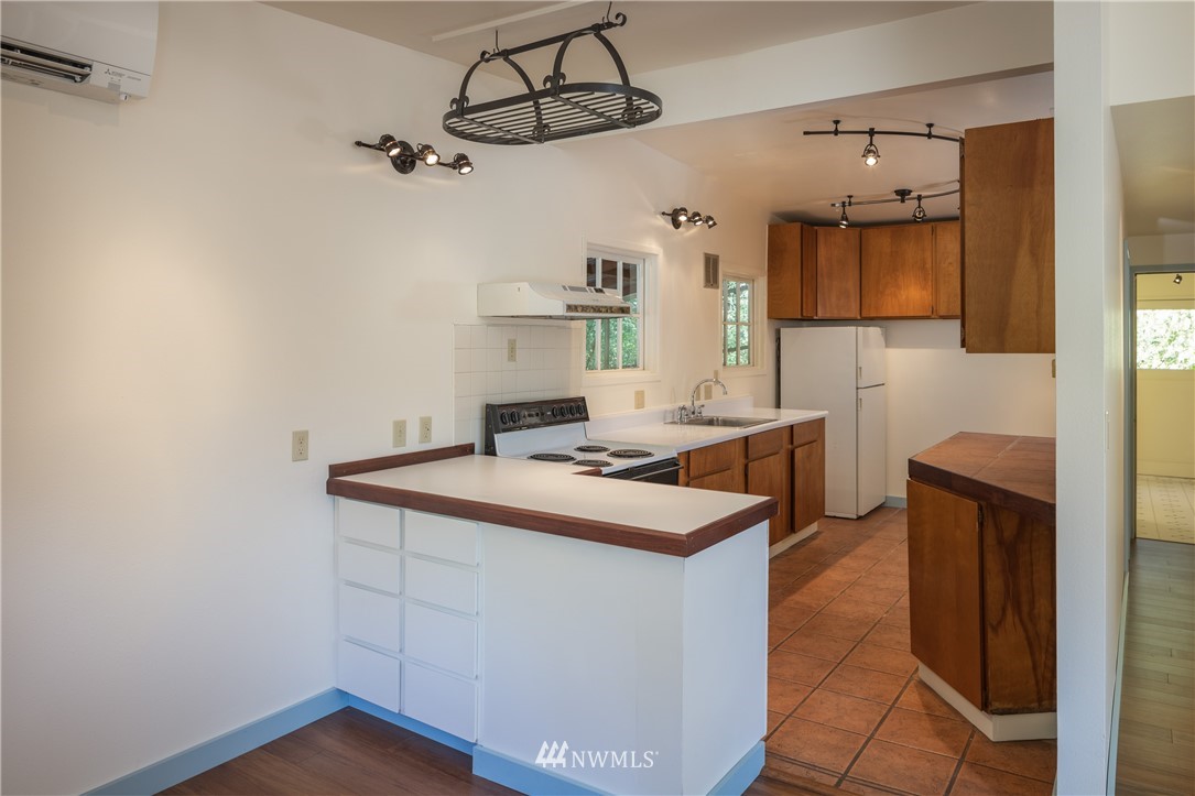 86 Center Road Lopez Island, WA 98261 - Photo 4 of 15