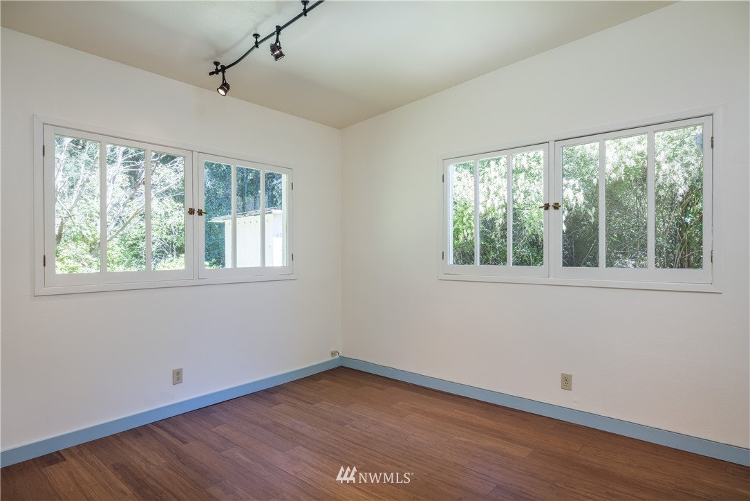 86 Center Road Lopez Island, WA 98261 - Photo 9 of 15