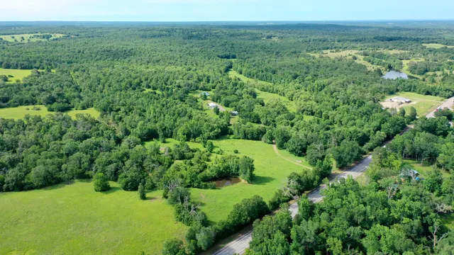 $1,250,000 | 6443 Highway 79, Buffalo, TX 75831