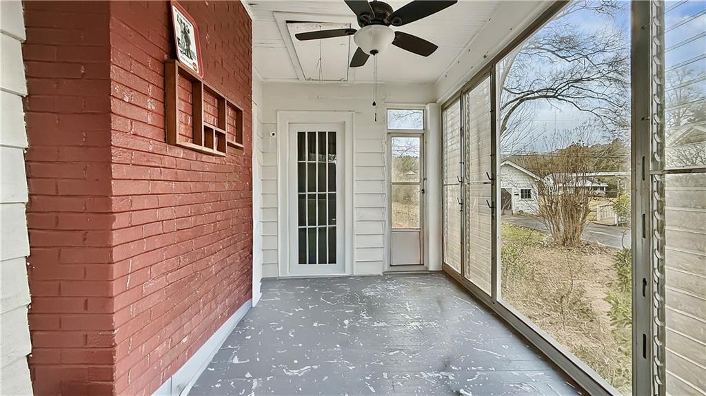 140 1st Street Northeast Rome, GA 30161 - Photo 9 of 38