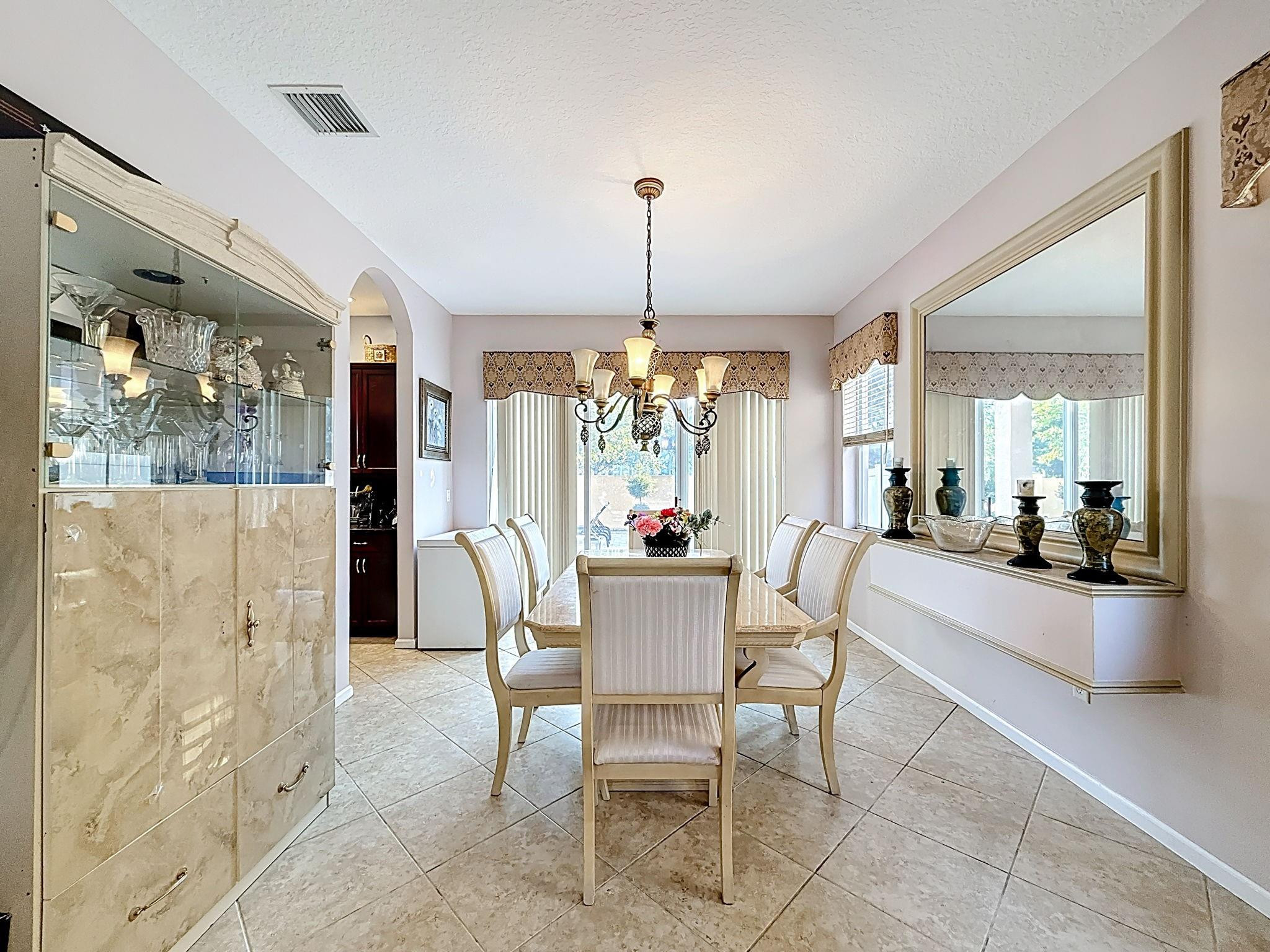 16918 Southwest 16th Street Pembroke Pines, FL 33027 - Photo 11 of 50 Photo 11