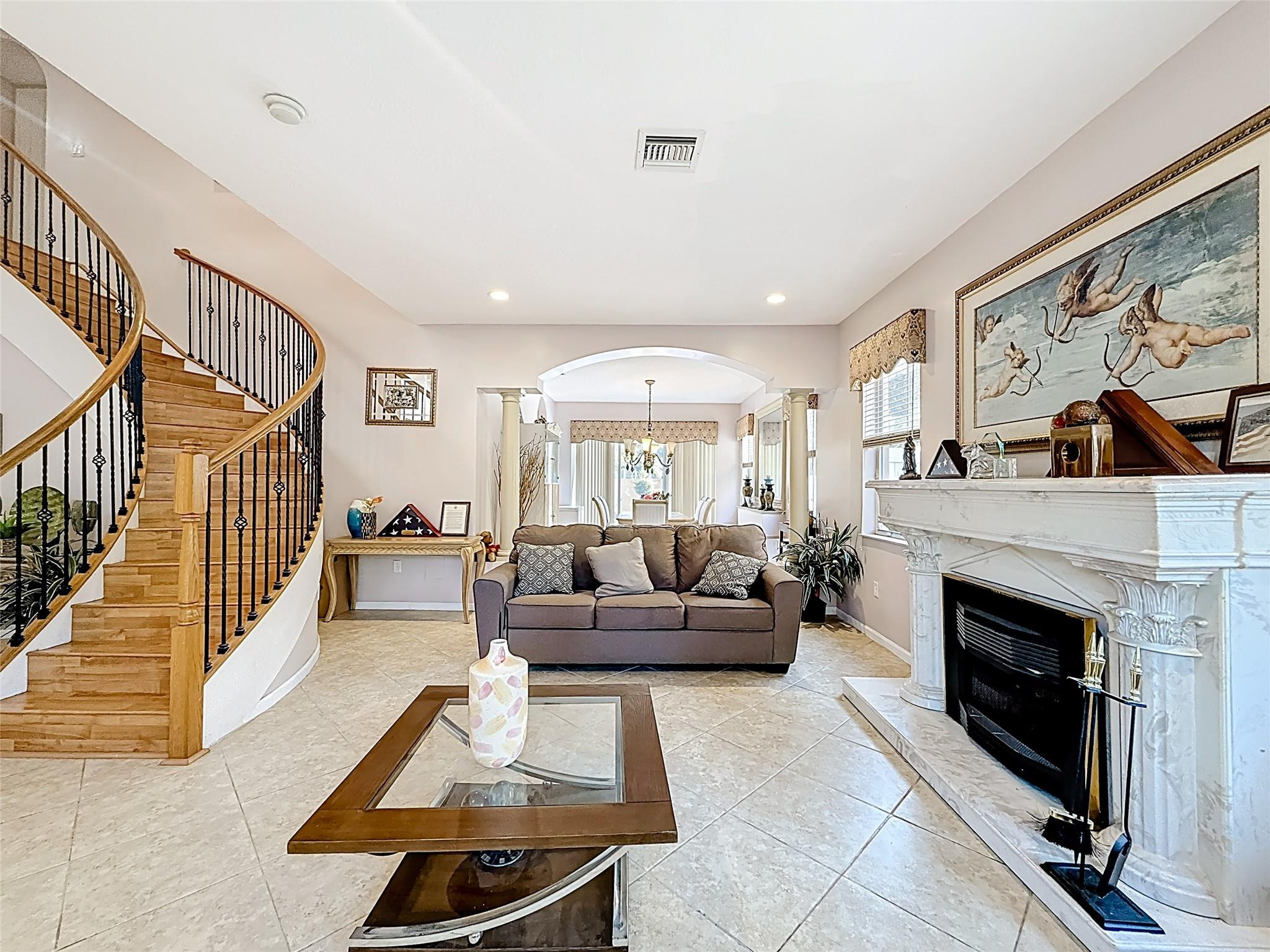 16918 Southwest 16th Street Pembroke Pines, FL 33027 - Photo 5 of 50 Photo 5