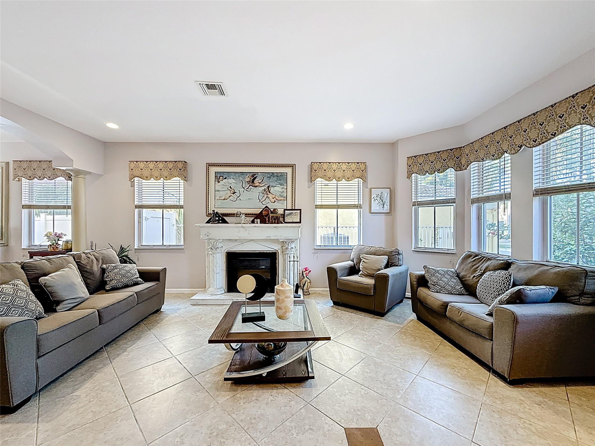 16918 Southwest 16th Street Pembroke Pines, FL 33027 - Photo 6 of 50 Photo 6