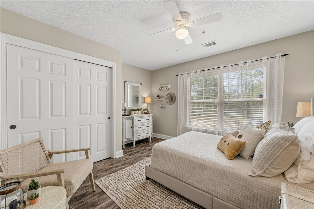 102 Lookover Drive Anderson, SC 29621 - Photo 18 of 27 Spacious bedroom with an abundance of natural light.