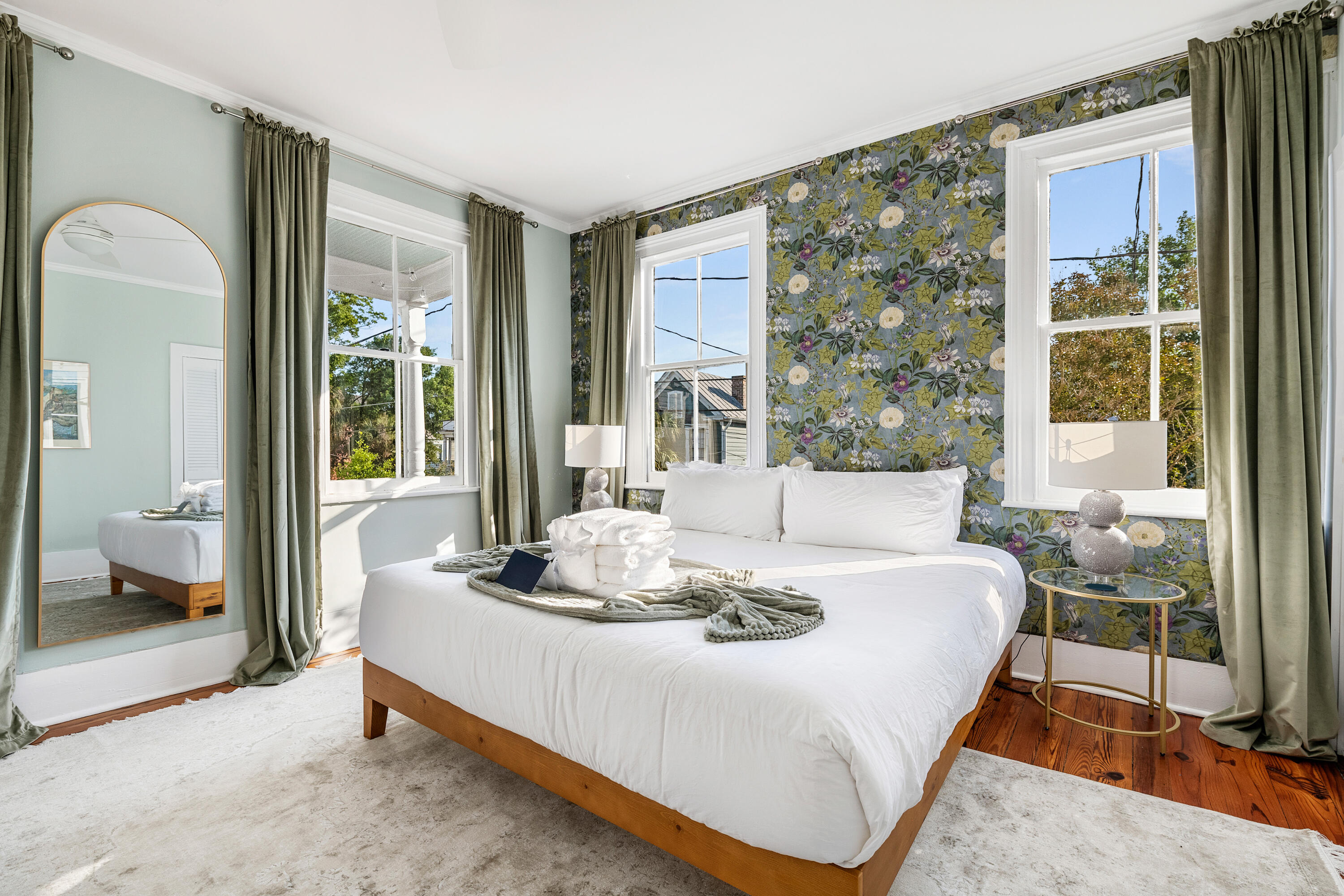 12 Percy Street Charleston, SC 29403 - Photo 23 of 42 upstairs bedroom .
