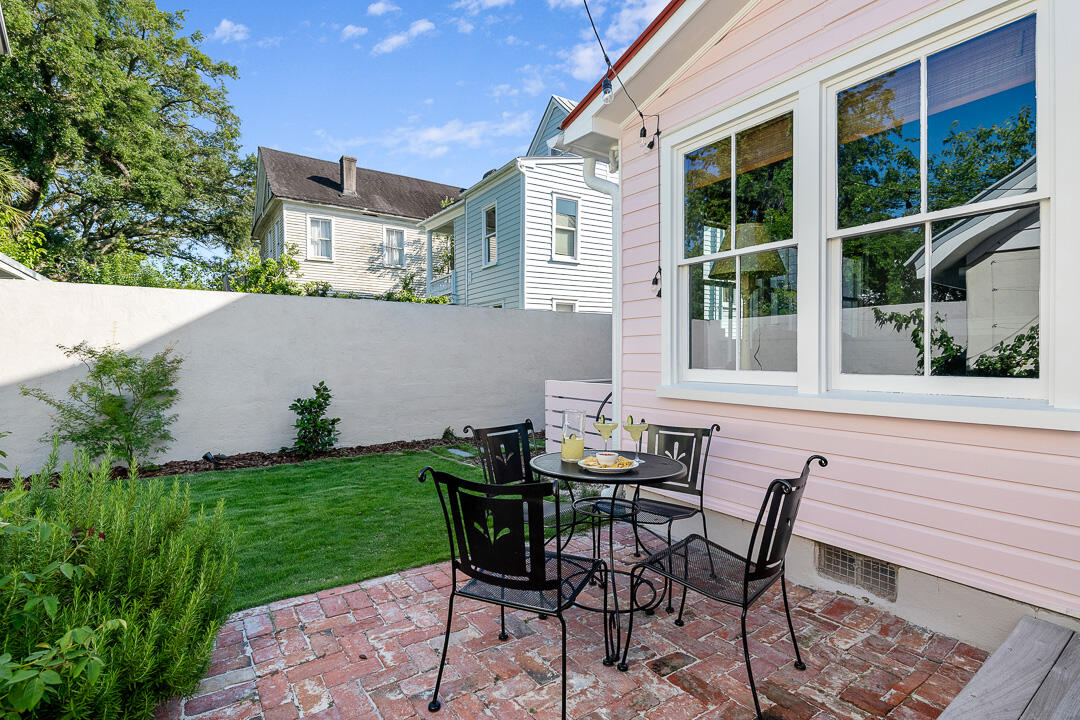 12 Percy Street Charleston, SC 29403 - Photo 42 of 42 back patio