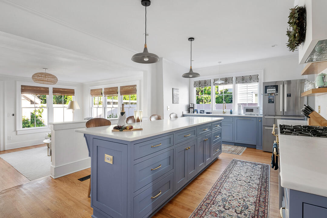 12 Percy Street Charleston, SC 29403 - Photo 9 of 42 kitchen