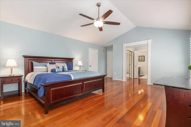 $985,000 | 43879 Glenhazel Drive, Ashburn, VA 20147