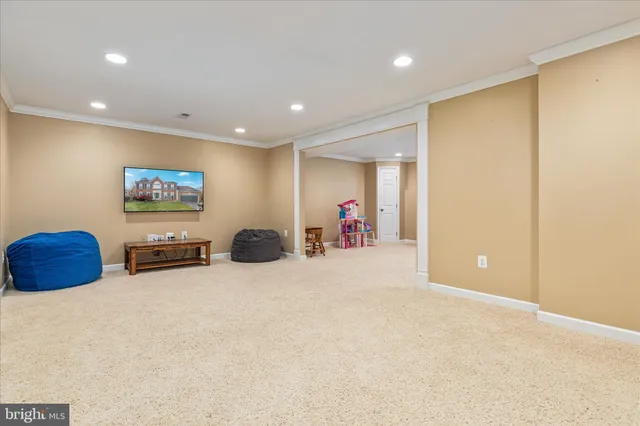 $985,000 | 43879 Glenhazel Drive, Ashburn, VA 20147