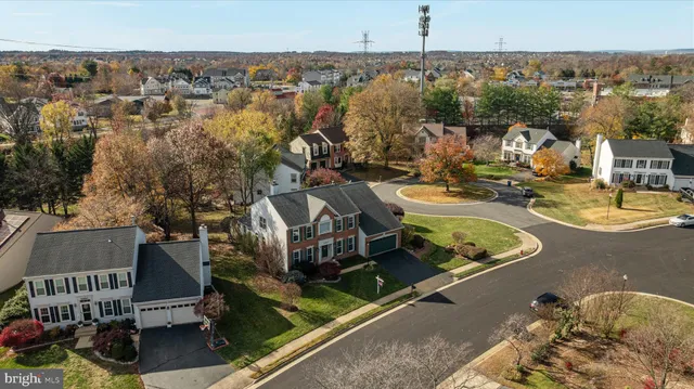 $985,000 | 43879 Glenhazel Drive, Ashburn, VA 20147