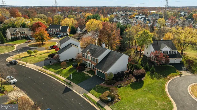 $985,000 | 43879 Glenhazel Drive, Ashburn, VA 20147