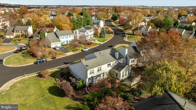 $985,000 | 43879 Glenhazel Drive, Ashburn, VA 20147