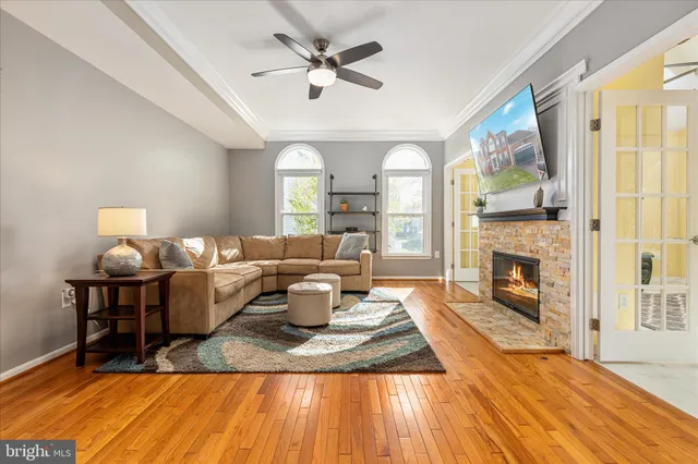 $985,000 | 43879 Glenhazel Drive, Ashburn, VA 20147