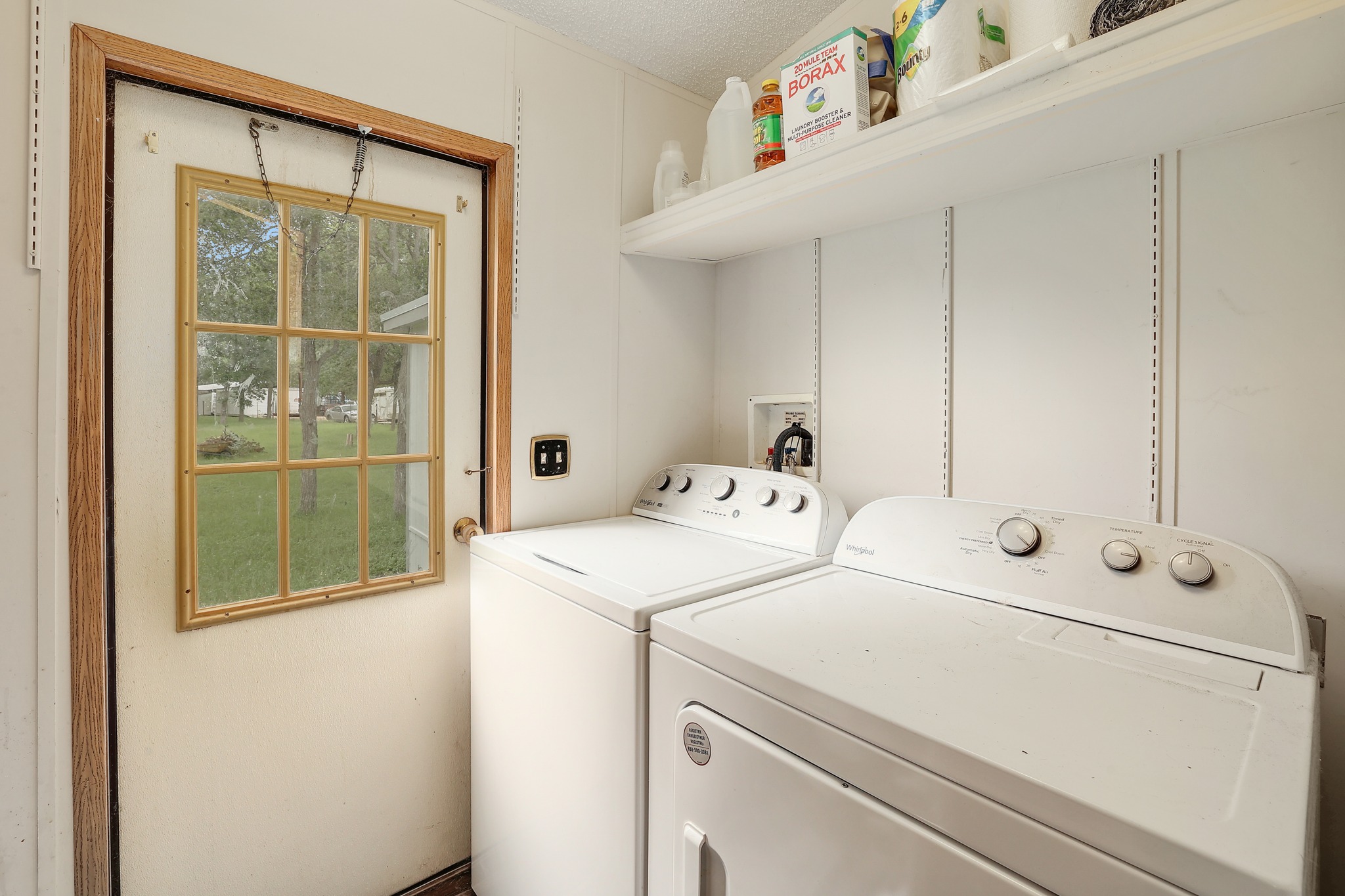288 The Forest Road Dale, TX 78616 - Photo 20 of 31 a utility room with dryer and washer