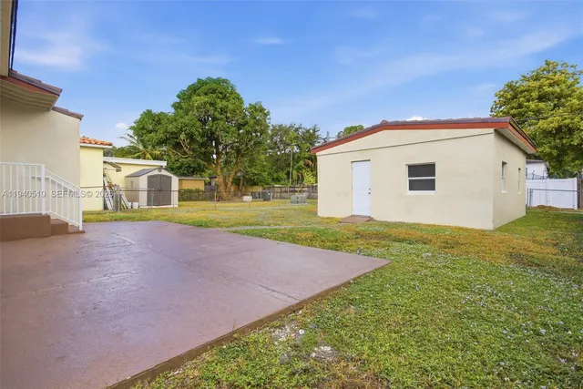 $714,900 | 461 Plover Avenue, Miami Springs, FL 33166
