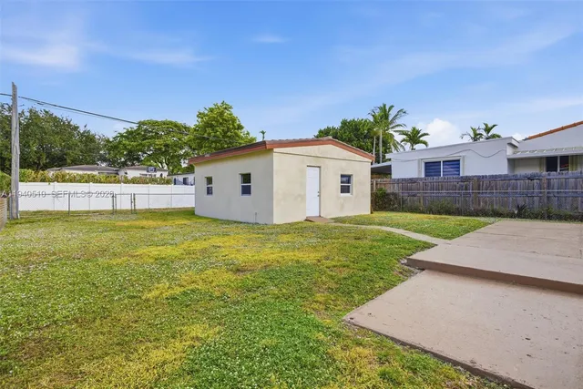 $714,900 | 461 Plover Avenue, Miami Springs, FL 33166