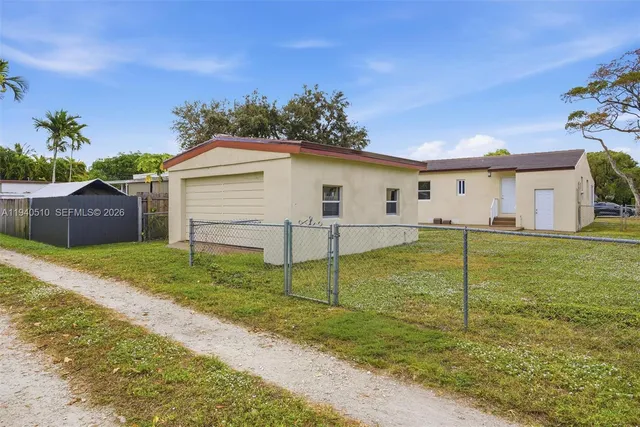 $714,900 | 461 Plover Avenue, Miami Springs, FL 33166