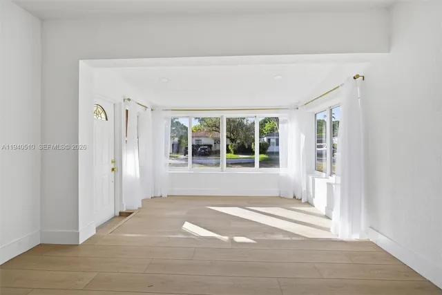 $714,900 | 461 Plover Avenue, Miami Springs, FL 33166