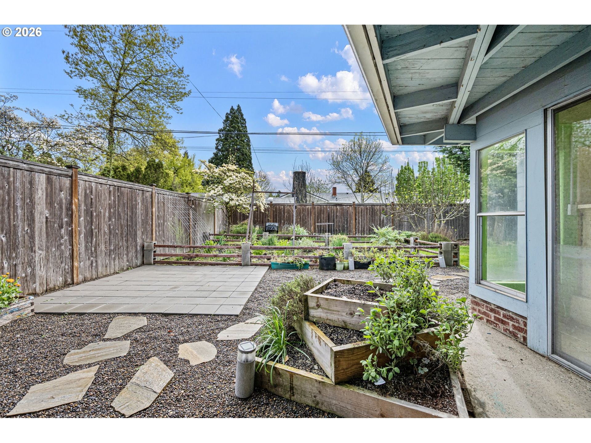 1565 Linwood Street Eugene, OR 97404 - Photo 28 of 42 a view of yard with patio