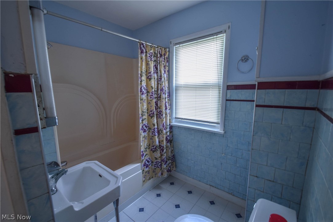 1152 Pomona Road Cleveland Heights, OH 44121 - Photo 15 of 22