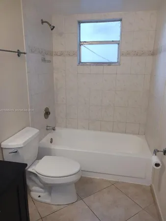 $1,800 | Gardens North Condominium, Pompano Beach, FL 33069