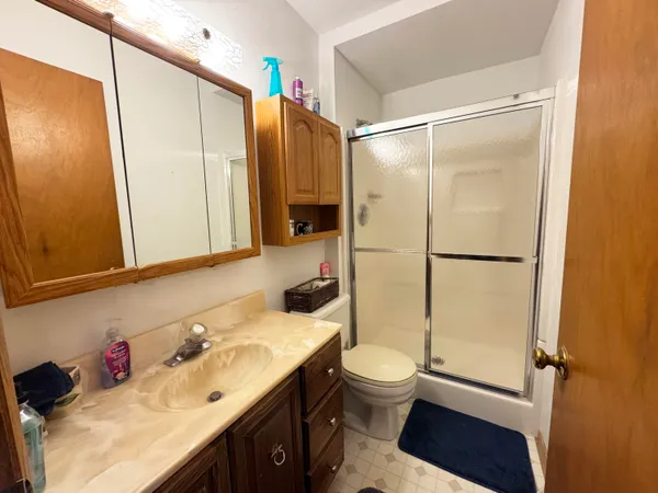$375,000 | W300S2975 Snowdon Drive, Waukesha, WI 53189