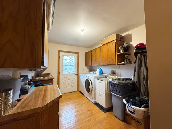 $375,000 | W300S2975 Snowdon Drive, Waukesha, WI 53189