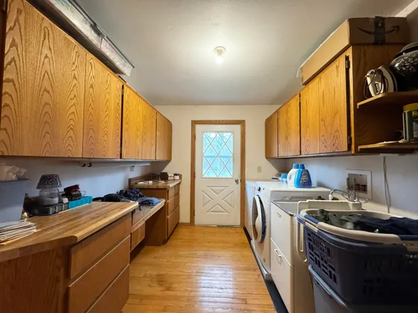 $375,000 | W300S2975 Snowdon Drive, Waukesha, WI 53189