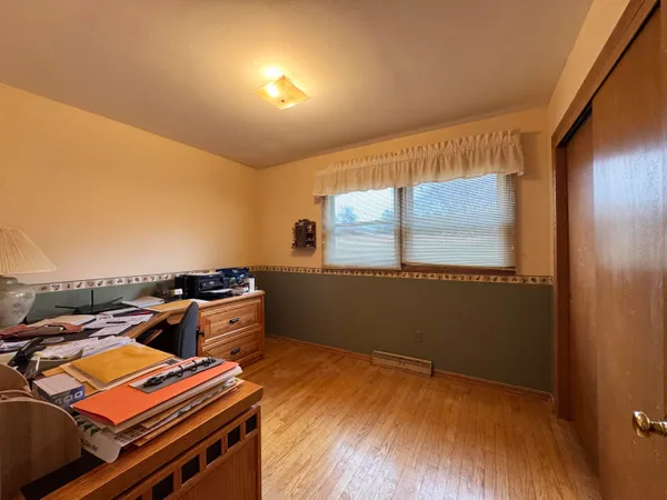 $375,000 | W300S2975 Snowdon Drive, Waukesha, WI 53189