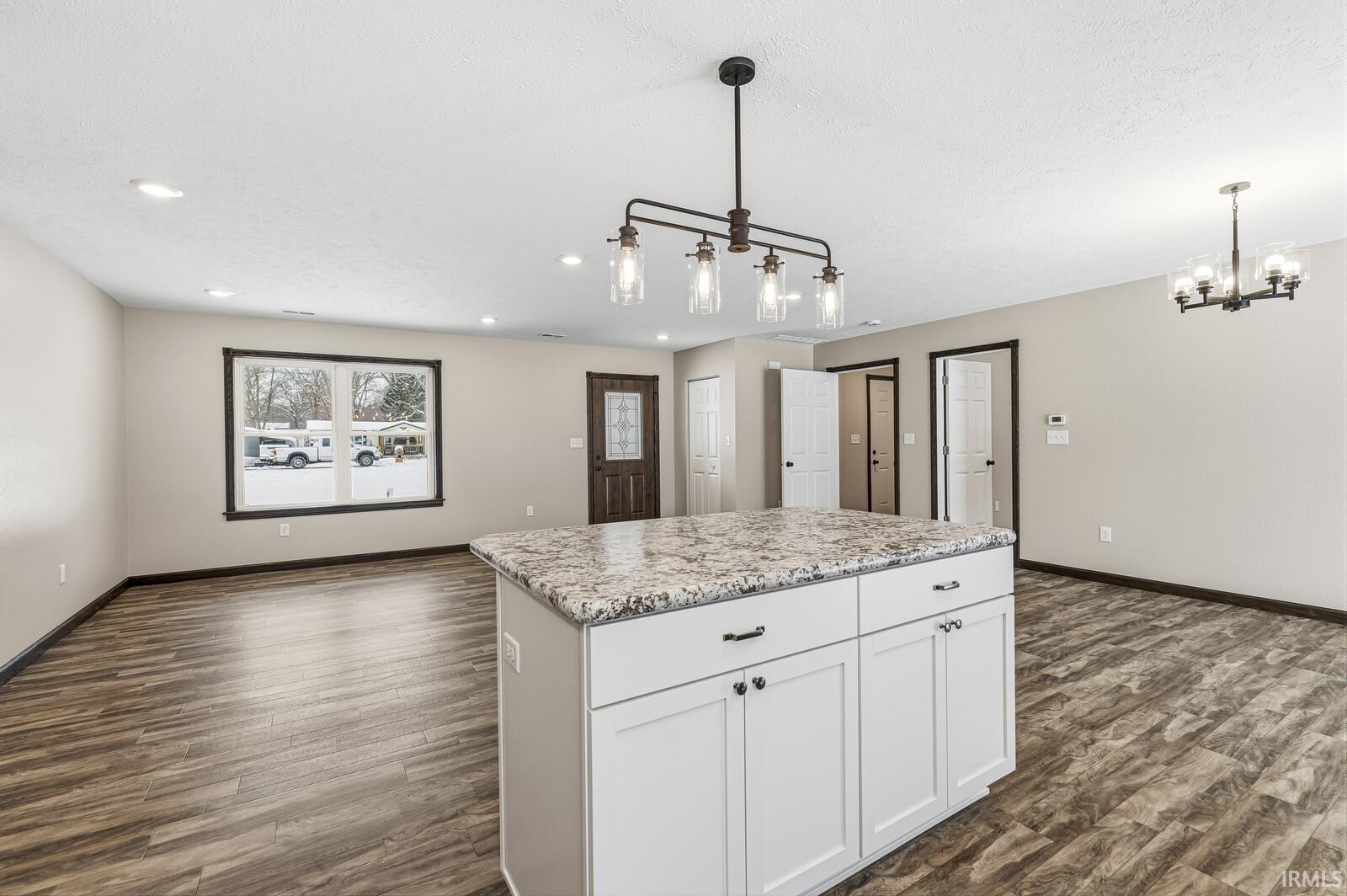 51628 Lakeland Road Elkhart, IN 46514 - Photo 12 of 32