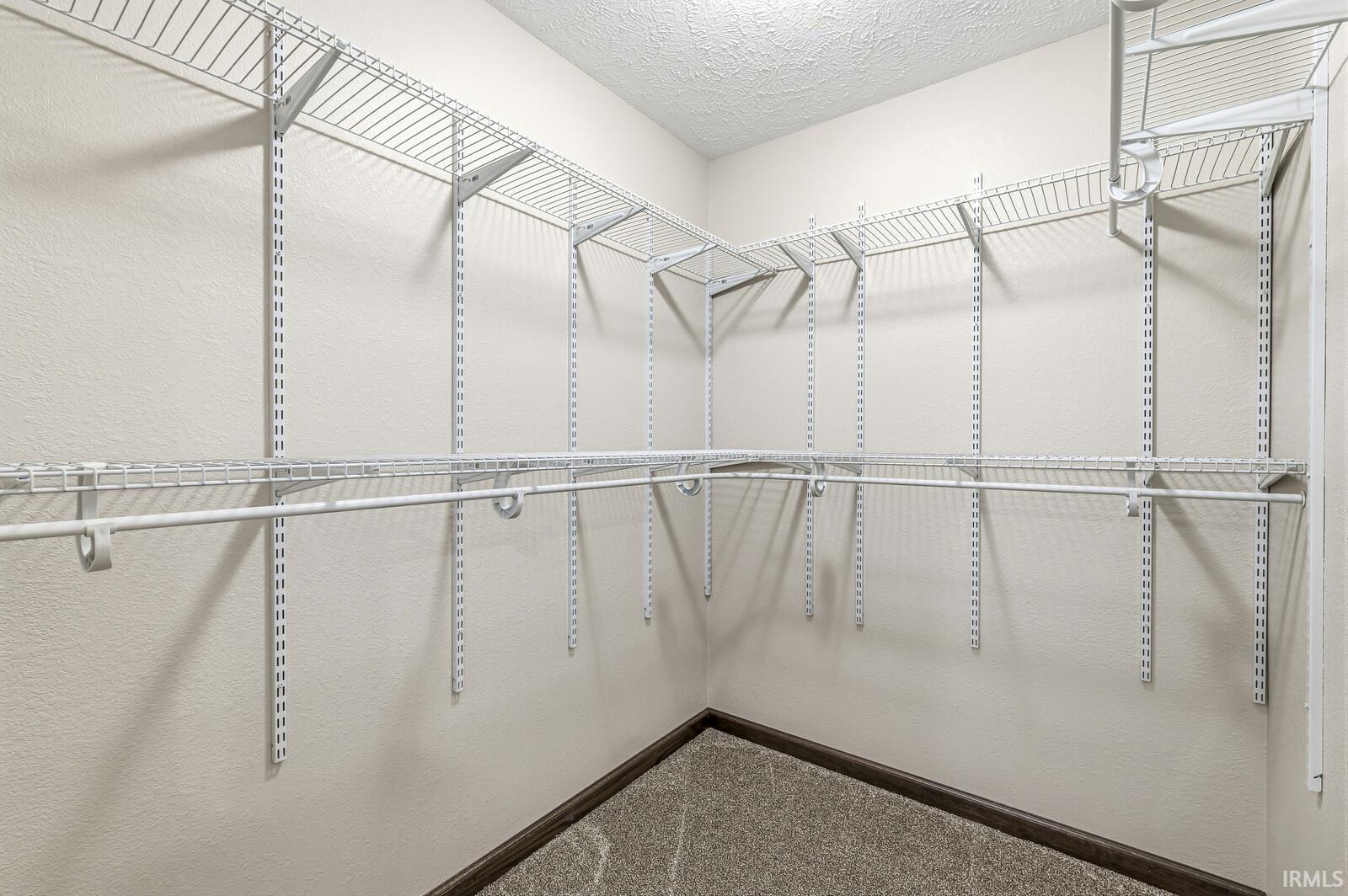 51628 Lakeland Road Elkhart, IN 46514 - Photo 17 of 32