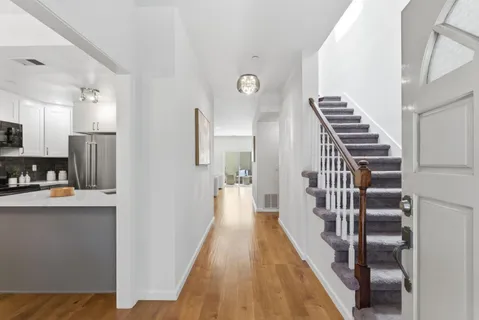 $1,299,000 | 969 La Mesa Terrace, Unit G, Sunnyvale, CA 94086
