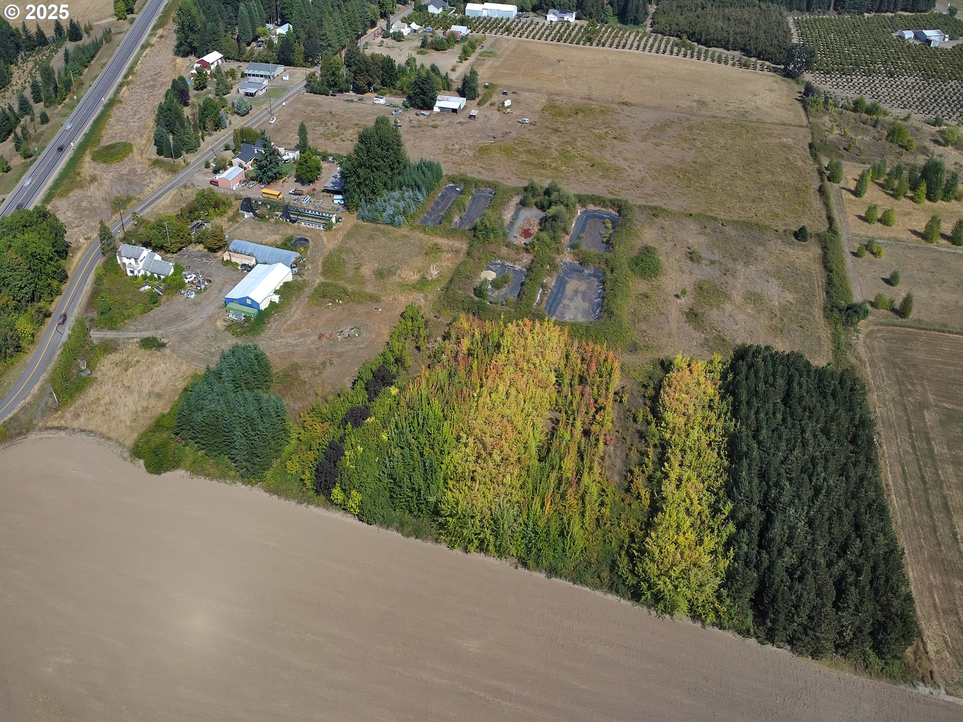 13400 Southeast Ash Road Dayton, OR 97114 - Photo 3 of 3 an aerial view of residential house with an outdoor space